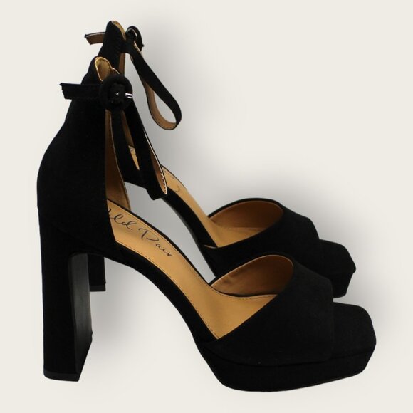 New With Box Black Block Heels - Picture 2 of 8